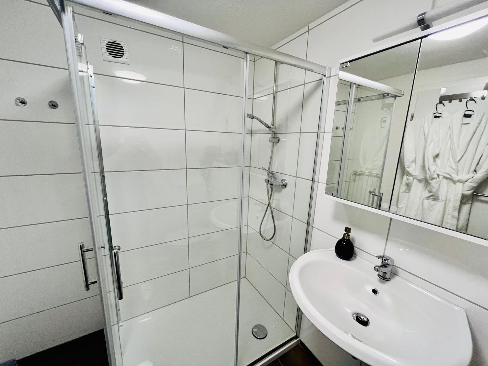 Aycatcherhomes - Top Lage I Zentral I Altstadt Marburg I Naehe Fluss Lahn I Wlan I Parterre Boutique Apartment Orion Kültér fotó